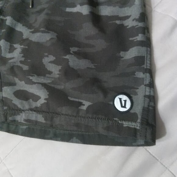 VUORI | Mens Kore Green Camo Performance Shorts Lined 7.5" Inseam Stretch 34 - Picture 11 of 11